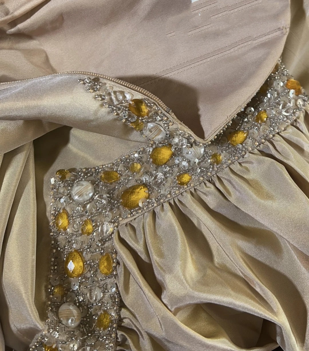 Robes de bal vintage, inspiration sirène, fines bretelles, taffetas jaune, longues années 1990, avec perles, robes de soirée N3328
