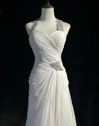 Zeitlose Hochzeitskleider Meerjungfrau Neckholder Chiffon Weißer Satin mit Perlen Lange Brautkleider N3474