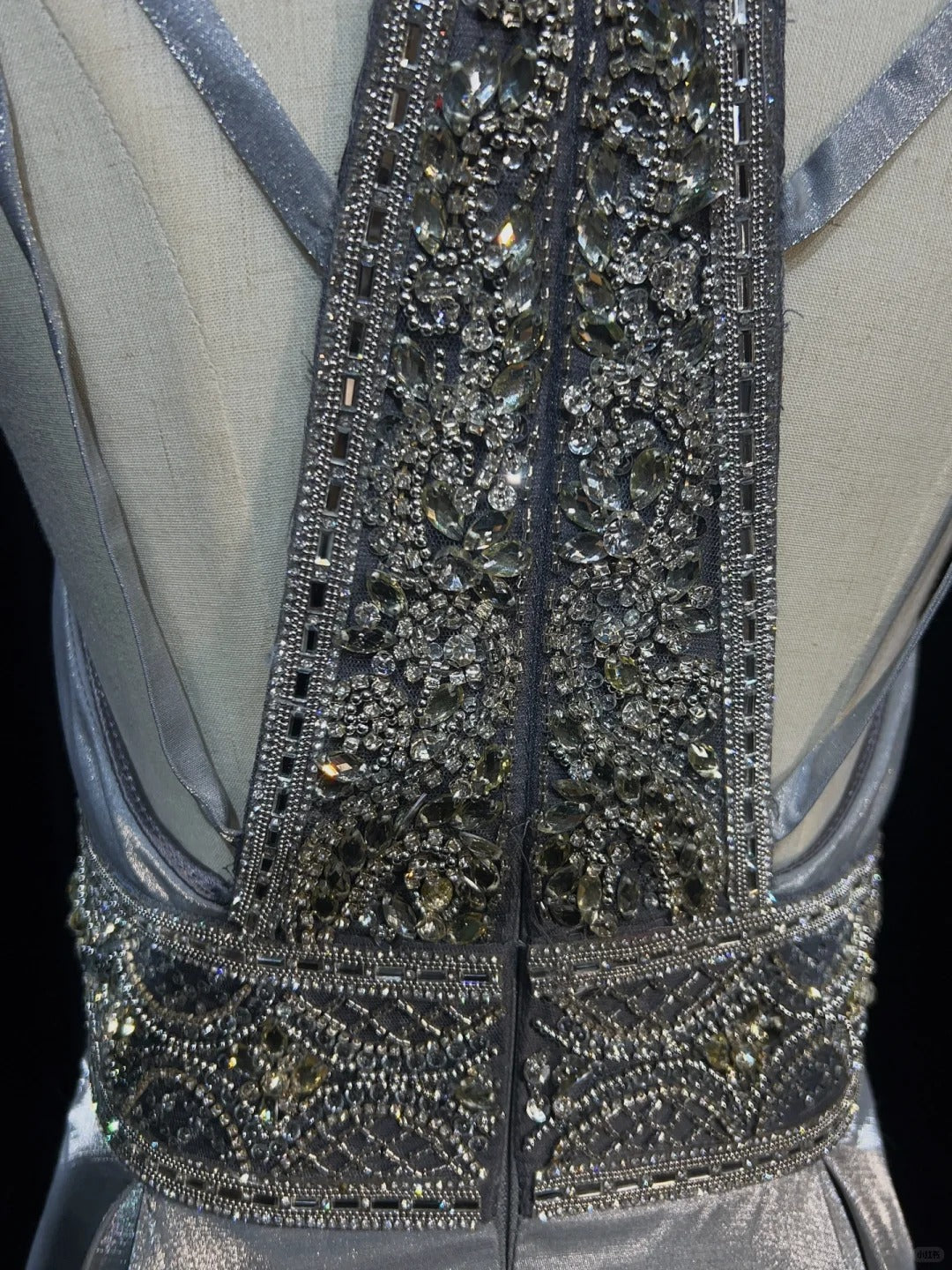 Robes de bal modestes trapèze à fines bretelles en satin gris, longues tenues de soirée formelles N3617