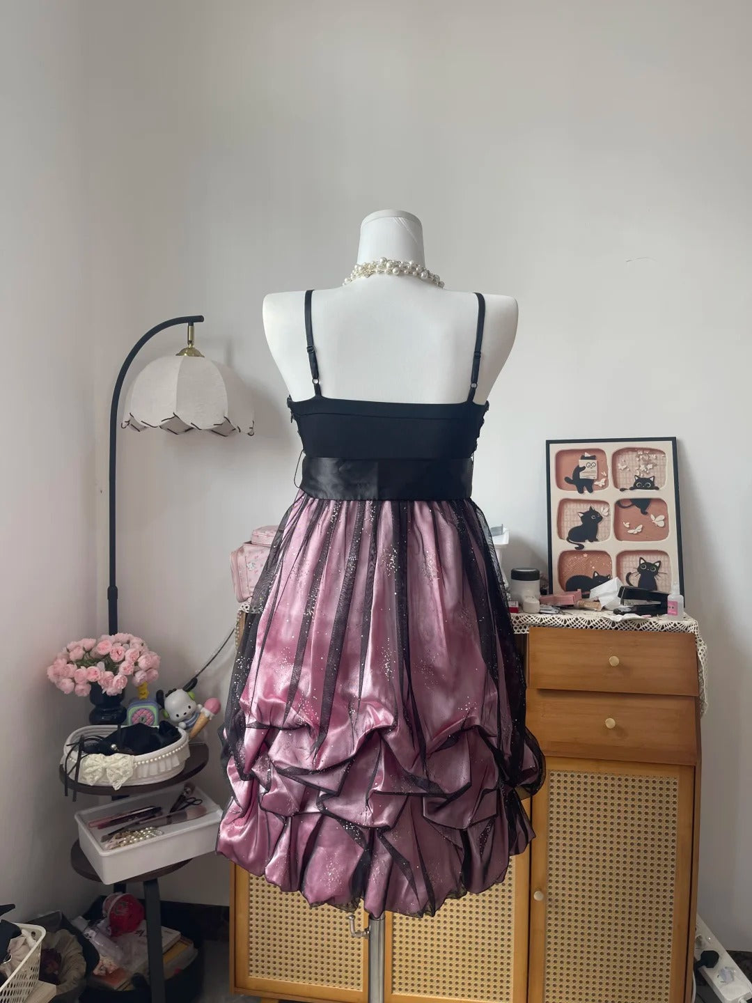 Vintage Ball Gown Spaghetti Strap Pink Satin Black Tulle 16th Birthday Homecoming Dress Graduation Outfit RB6790
