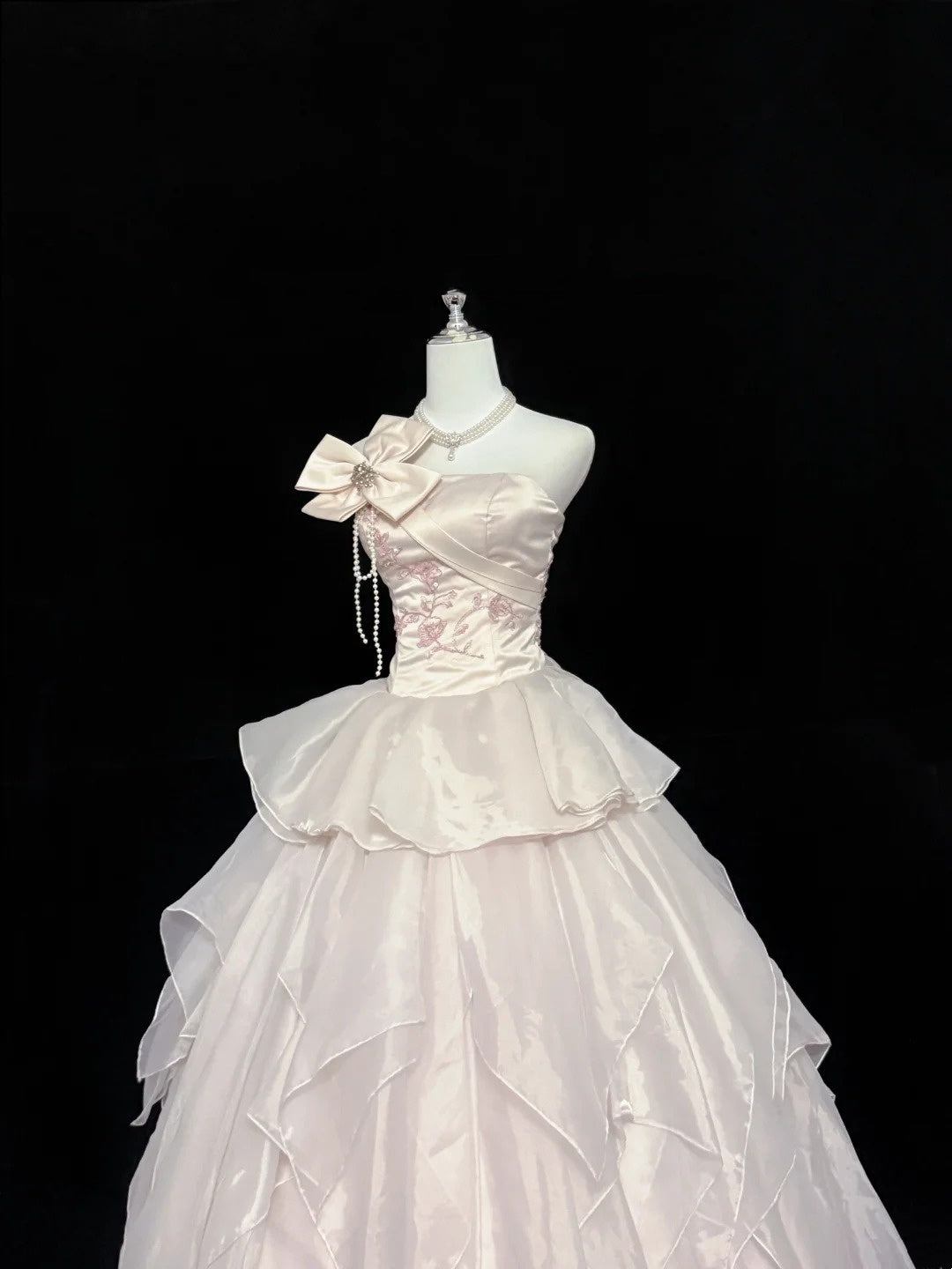Sweet 15 Quinceanera Dress Ball Gown Strapless Light Pearl Pink With Tiered Long 15th Birthday Gown RC0273