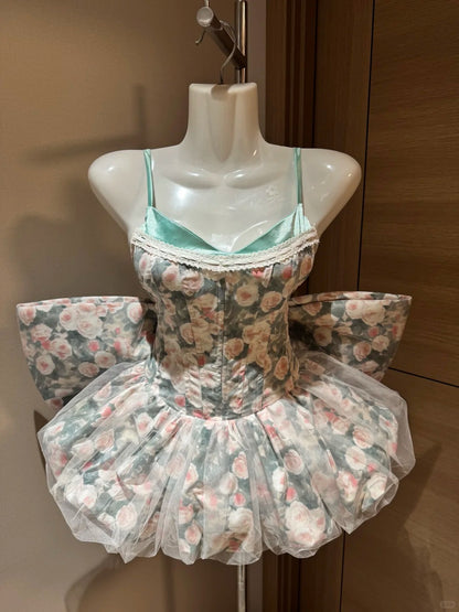Jolie robe de bal bretelles spaghetti vert floral courte nuit à Rio Inspo Robes de soirée Hoco Robes de bal RB4038