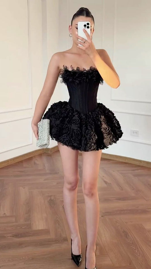 Modest Hoco Gown Homecoming Dresses Ball Gown Strapless Little Black Dress Wear 17th Birthday Party Outfits RB6416
