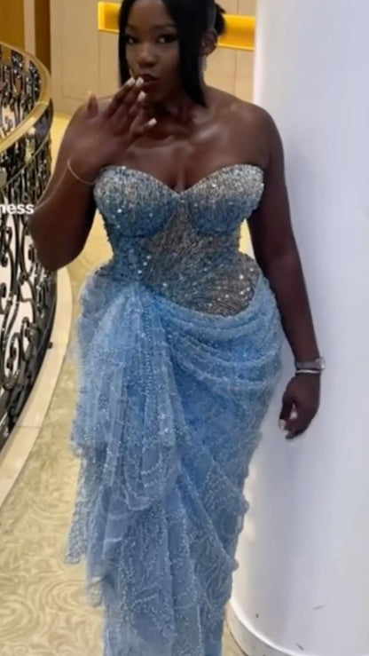Glitzerndes Sweethart blaues Übergröße-Abendkleid Ballkleid mit Rüschen Meerjungfrau Bodycon für Damen N4090