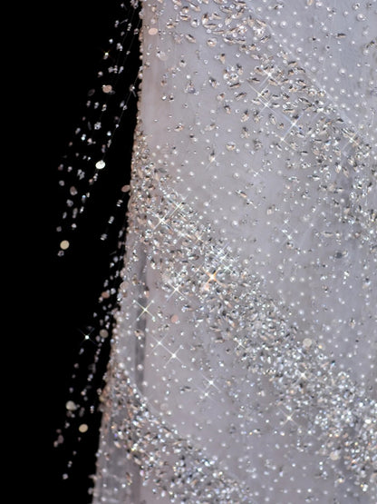 Robe de bal longue blanche à paillettes scintillantes, asymétrique, fourreau, inspiration robe de soirée formelle N146