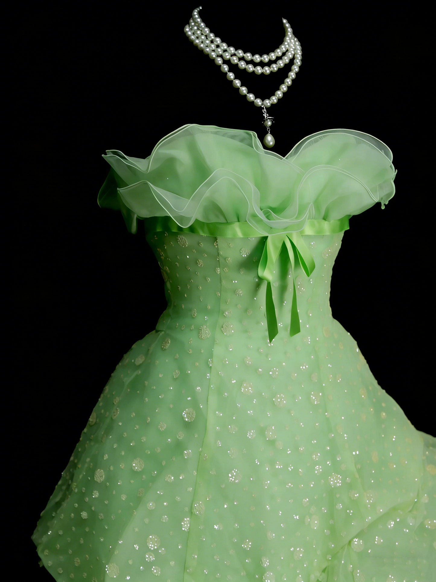Robe de bal modeste en organza vert, décolleté cœur, style années 80, robe longue inspirée des robes de soirée vintage pour les 16 ans (N1311)