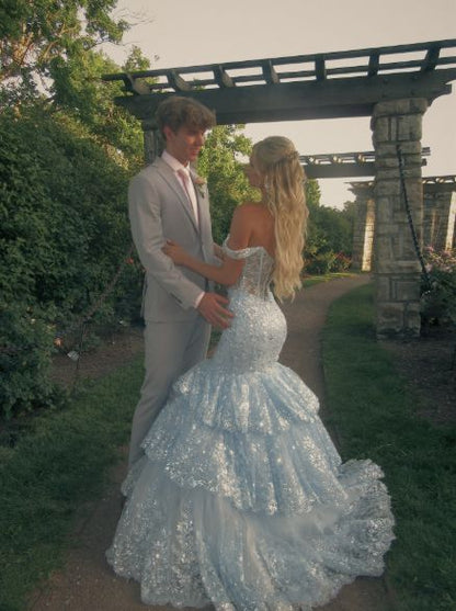 Robe de soirée longue sirène en tulle bleu à épaules dénudées et applications de dentelle superposées, N600