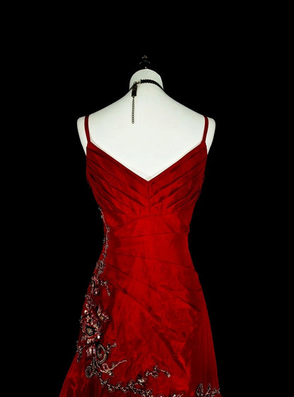 Robe de bal longue rouge vintage sirène à fines bretelles et ornée de dentelle et de perles, N1828