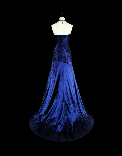 Robe de bal longue vintage années 1760, style sirène, décolleté cœur, bleu royal, plissée en satin, N1605