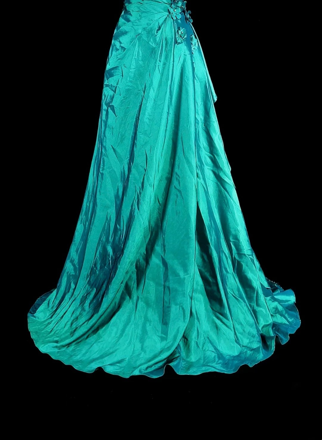 Robe de bal longue vintage sirène asymétrique verte années 70 avec plis et perles, N1838