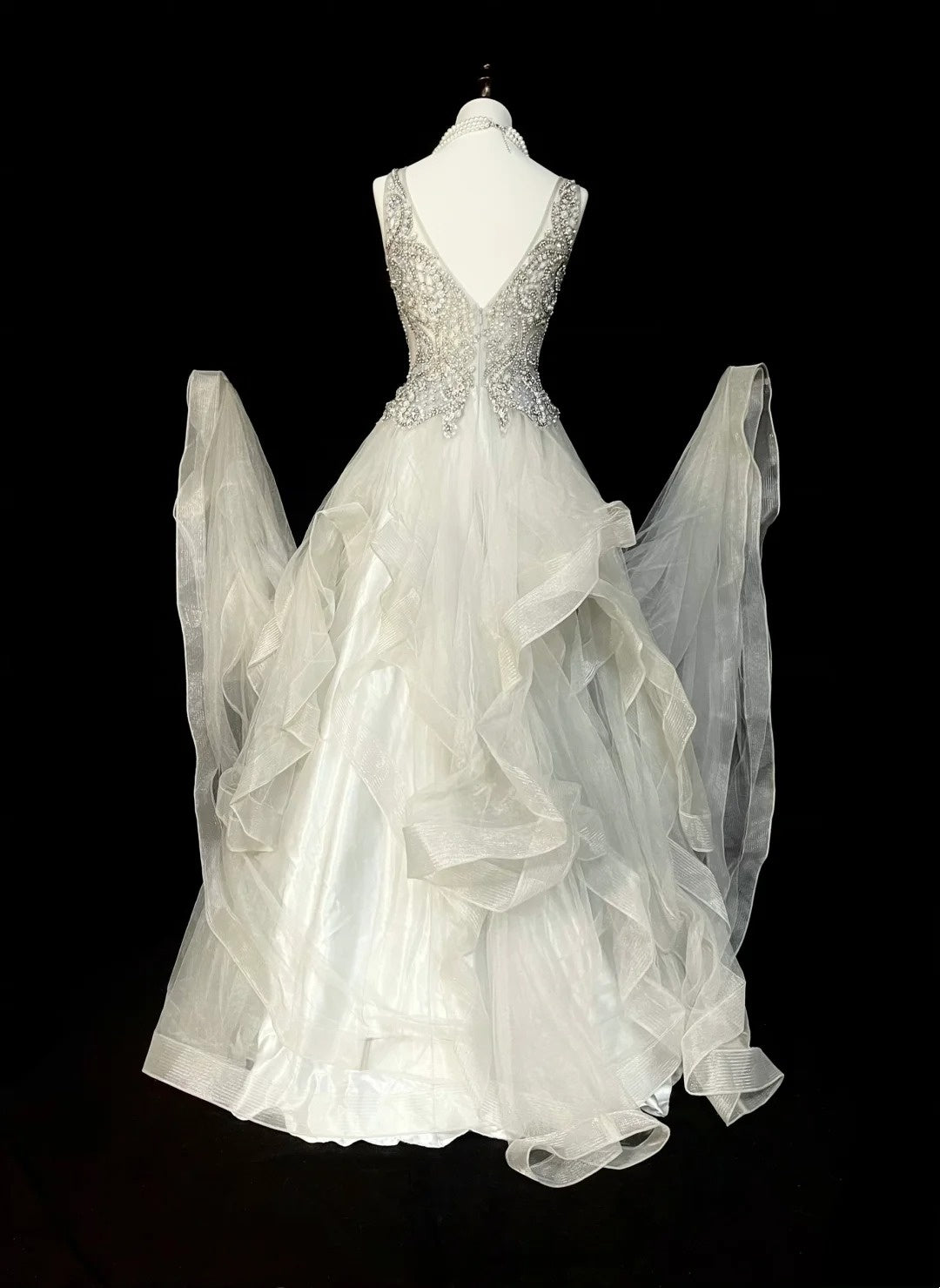 Vintage Ball Gown V Neck Silver Tulle With Beaded Prom Sweet 16 Dresses Quinceanera Dress Long 15 Vestidos De Fiesta N1439