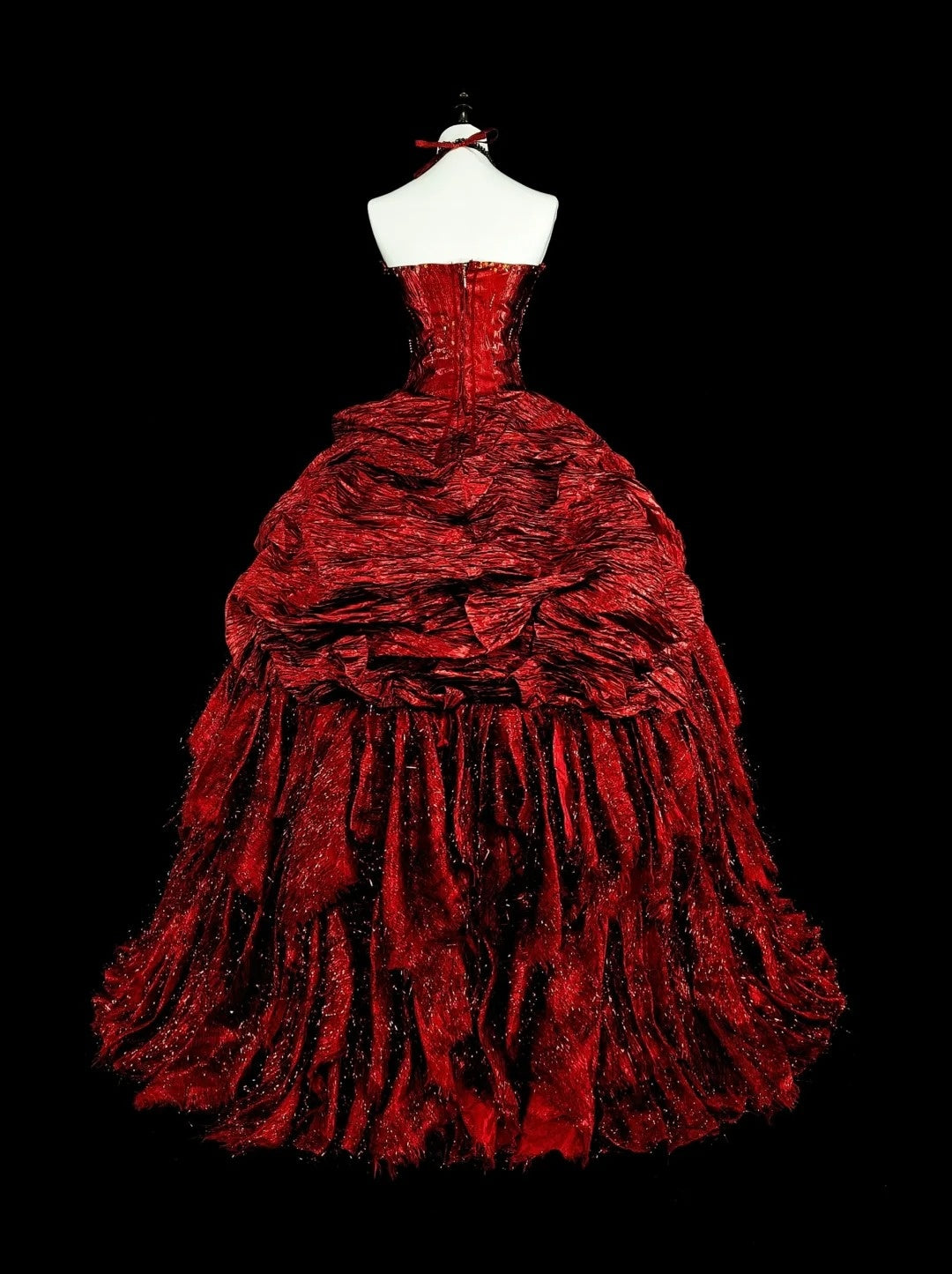 Robes de bal modestes en taffetas bordeaux avec encolure licou et volants, longue robe de quinceañera N3067