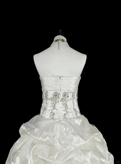 Robes de mariée romantiques Robe de bal bustier cœur ivoire avec cristaux perlés Longue robe de mariée N3412