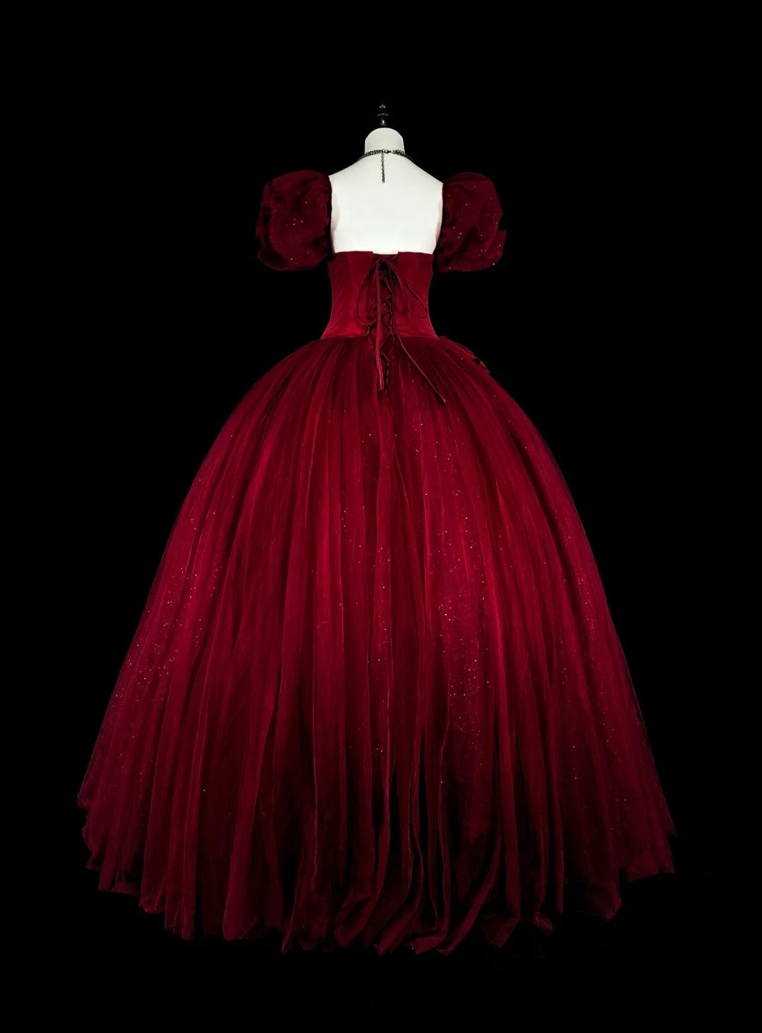Modest Prom Dresses Ball Gown Square Neck Burgundy Tulle Long Quince Dress N3072