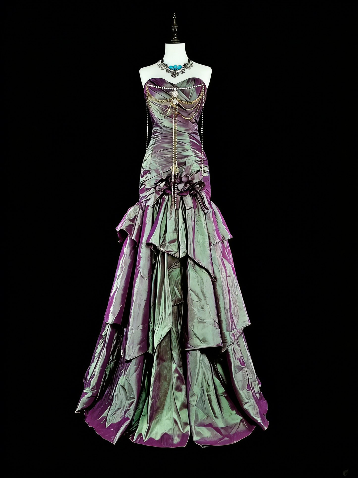 Vintage Meerjungfrauen-Abendkleid aus lila Taft im 70er-Jahre-Stil mit Rüschen und herzförmigem Ausschnitt, langes Ballkleid, Partykleid N1846