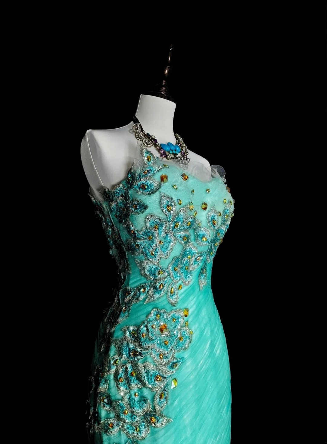 Robes de bal vintage Esthétique sirène Col en cœur Tulle vert avec appliques Robe de soirée longue N2160