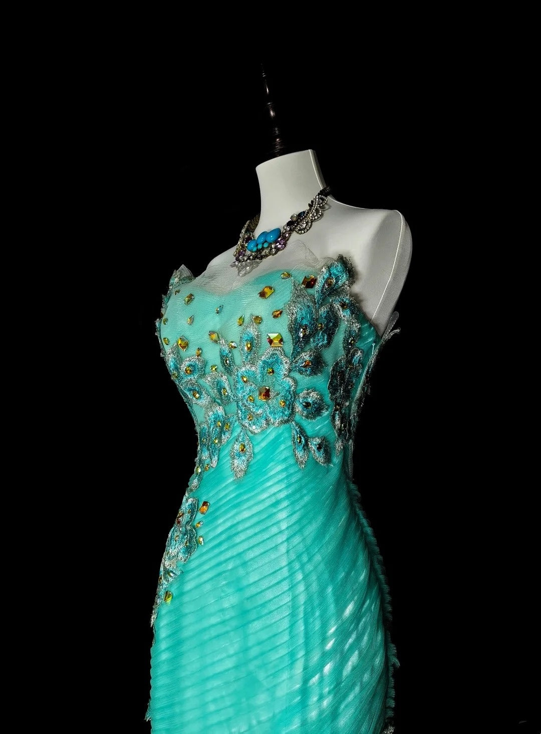 Robes de bal vintage Esthétique sirène Col en cœur Tulle vert avec appliques Robe de soirée longue N2160