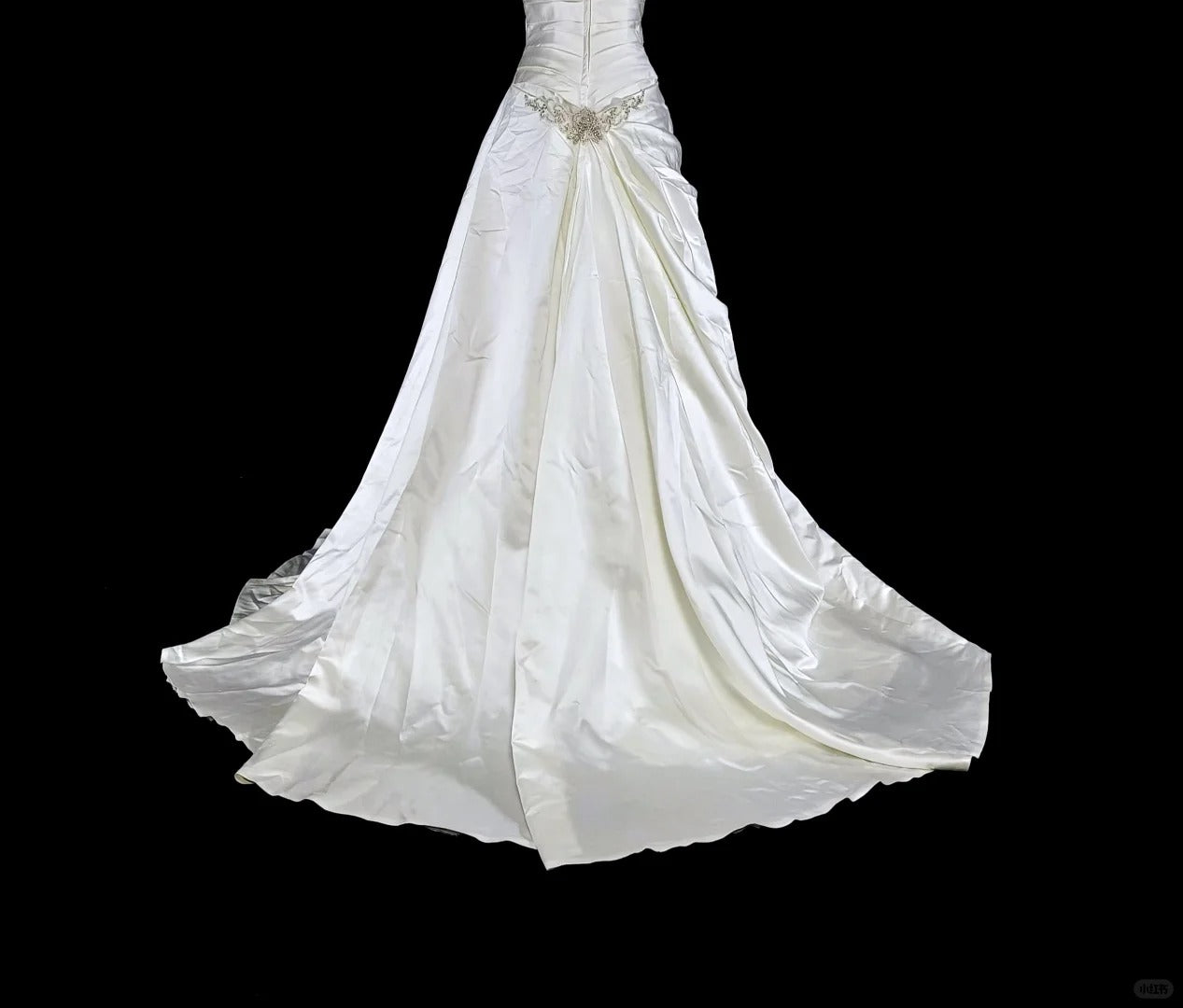 Einzigartige Hochzeitskleider Meerjungfrau Trägerlos Elfenbein mit Perlen und Kristallen Lange Brautkleid N3419
