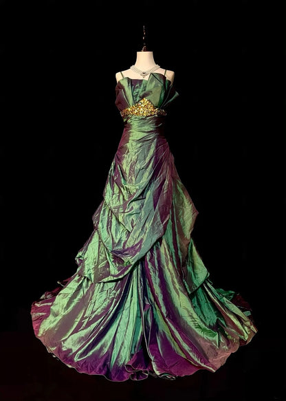 Robe de bal longue sirène vintage à fines bretelles couleur raisin, sans manches et plissée, style années 80, référence N1471
