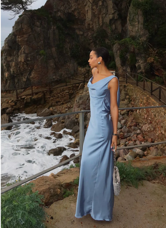 Robes de soirée longues en satin bleu dos nu fourreau simple N2495