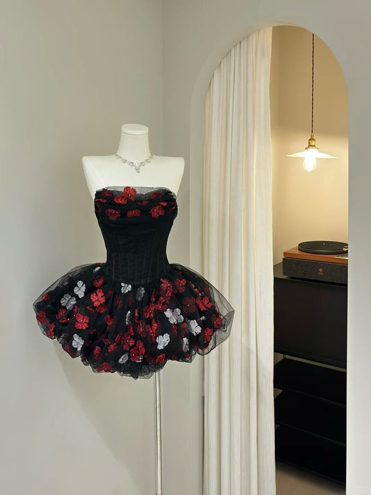 Cute Ball Gown Strapless Black Tulle With Flowers Mini Short Cocktail Homecoming Dresses Ideas Hoco Outfits RB4873