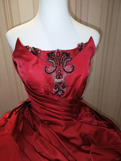 Robe de bal de princesse bustier en satin rouge avec des appliques pour robes de Sweet 16, robe de Quinceanera N4193