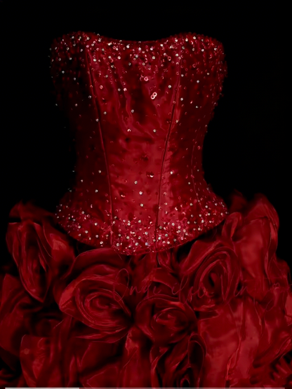 Robe de bal bustier rouge en organza, style années 80, inspiration robes de soirée vintage pour Sweet 16 (N1307)