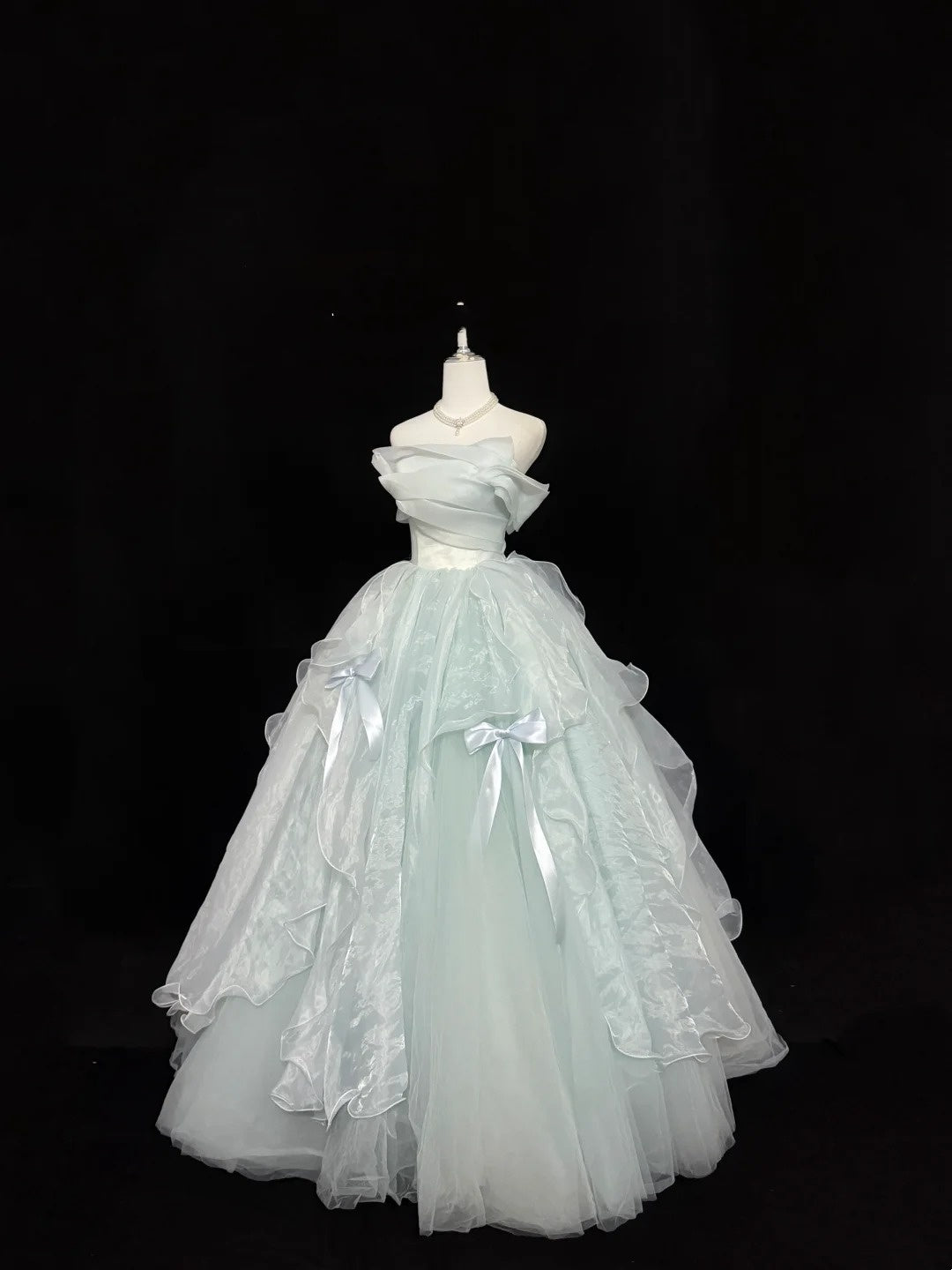 Sweet 16 Dresses Long Ball Gown Sweet Sixteen Long Birthday Dress Strapless Sage Green Formal Gown RC0365