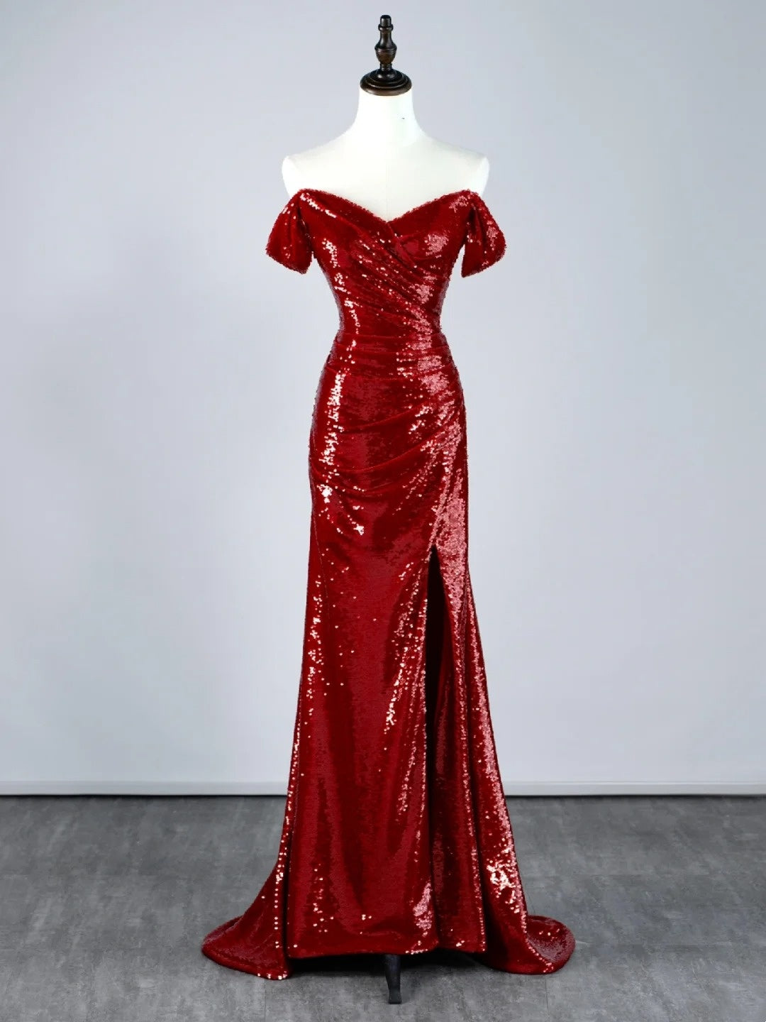 Robe de bal longue sirène modeste à épaules dénudées, sequins rouge bordeaux, volants et fente, N598