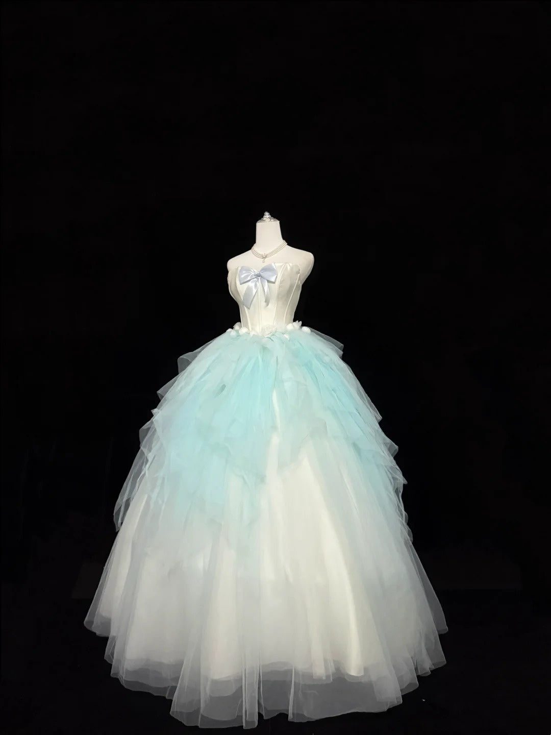 Langes Ballkleid für Sweet 16, langes Geburtstagskleid für den 16. Geburtstag, blaues formelles Tüllkleid mit herzförmigem Ausschnitt RC0304