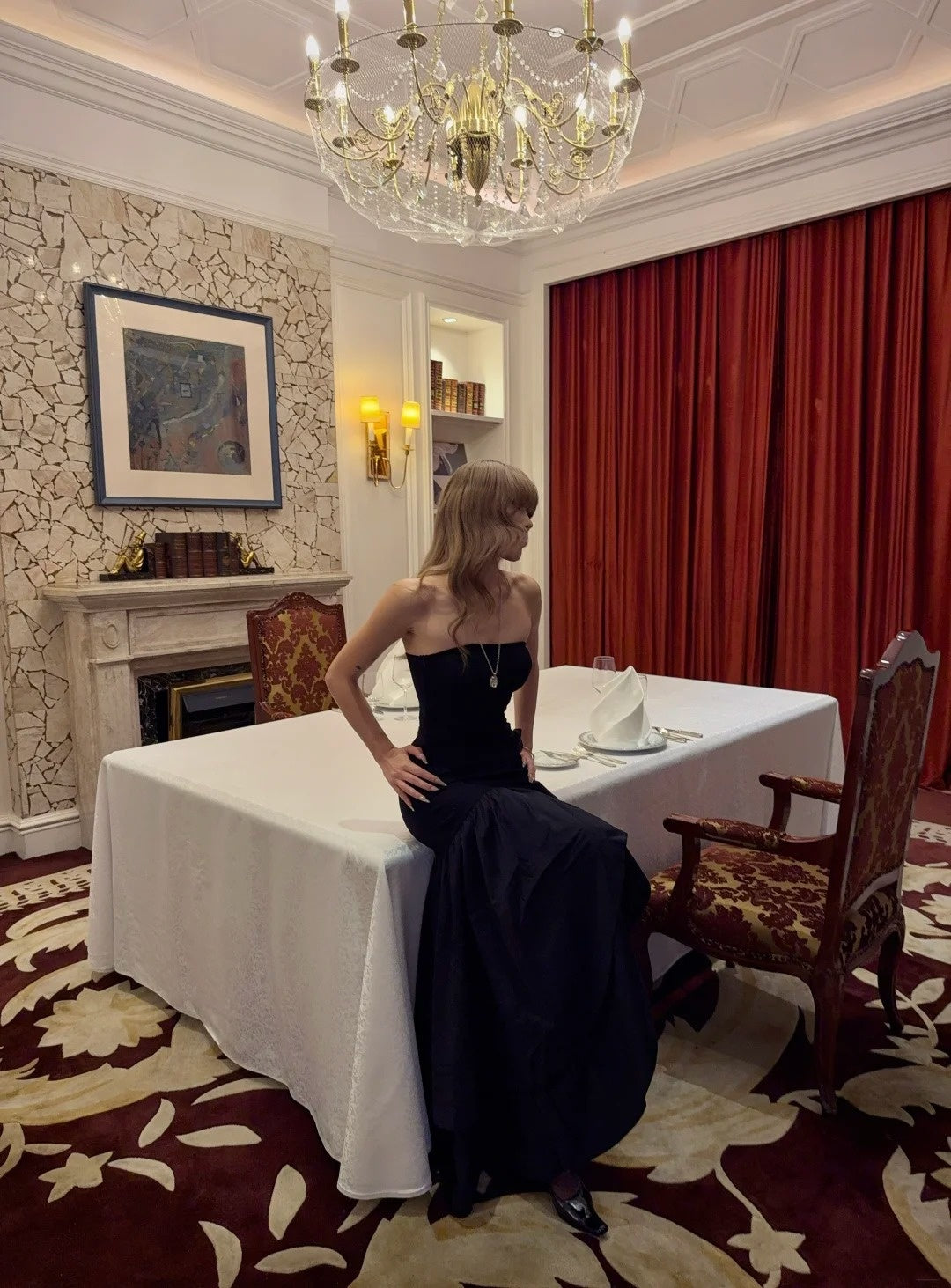 Robe de bal longue noire en satin, bustier, sirène simple, à volants, inspiration robe semi-formelle N697