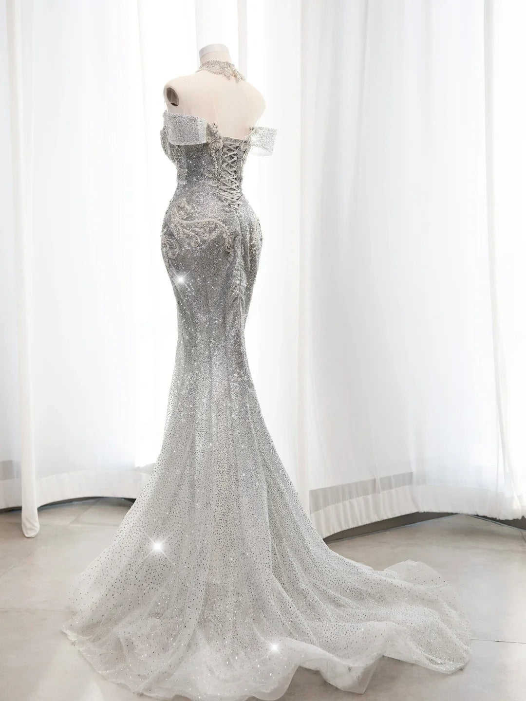 Fairytale Fantasy Art Wedding Dresses Mermaid Off The Shoulder White Sequin With Beaded Bodice Long Brides Dress Fitted Bridal Gowns N673