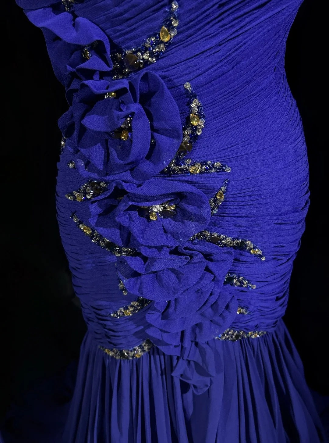 Robes de Bal Vintage Sirène Asymétrique Bleu Royal Mousseline de Soie avec Perles Fleurs 3D Robe Longue de Soirée N2458