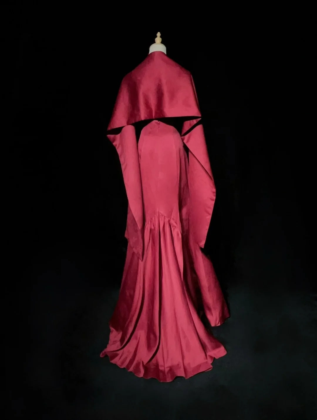 Glamorous Prom Dresses Mermaid Sweetheart Hot Pink Satin With Cape Long Formal Dress N2888