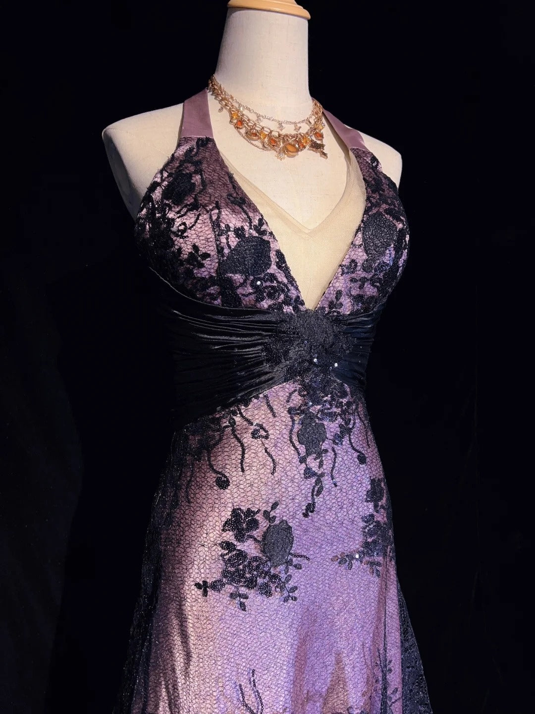 Vintage Prom Dresses Inspo A line Halter Pink Satin Black Lace With Backless For Women Formal Dress N3254