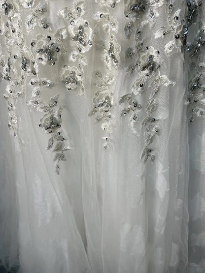 Robes de bal modestes trapèze col en V tulle blanc dentelle sans manches longues tenues de soirée formelles N3618