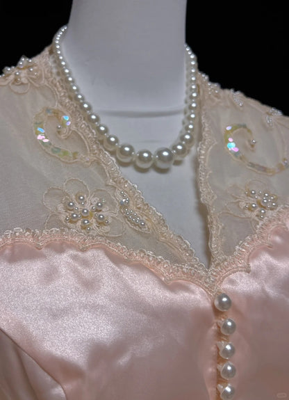 Prinzessin Abschlussballkleider Ballkleid V-Ausschnitt Rosa Spitze mit langen Ärmeln mit Perlen Formelle Abendgarderobe N3878