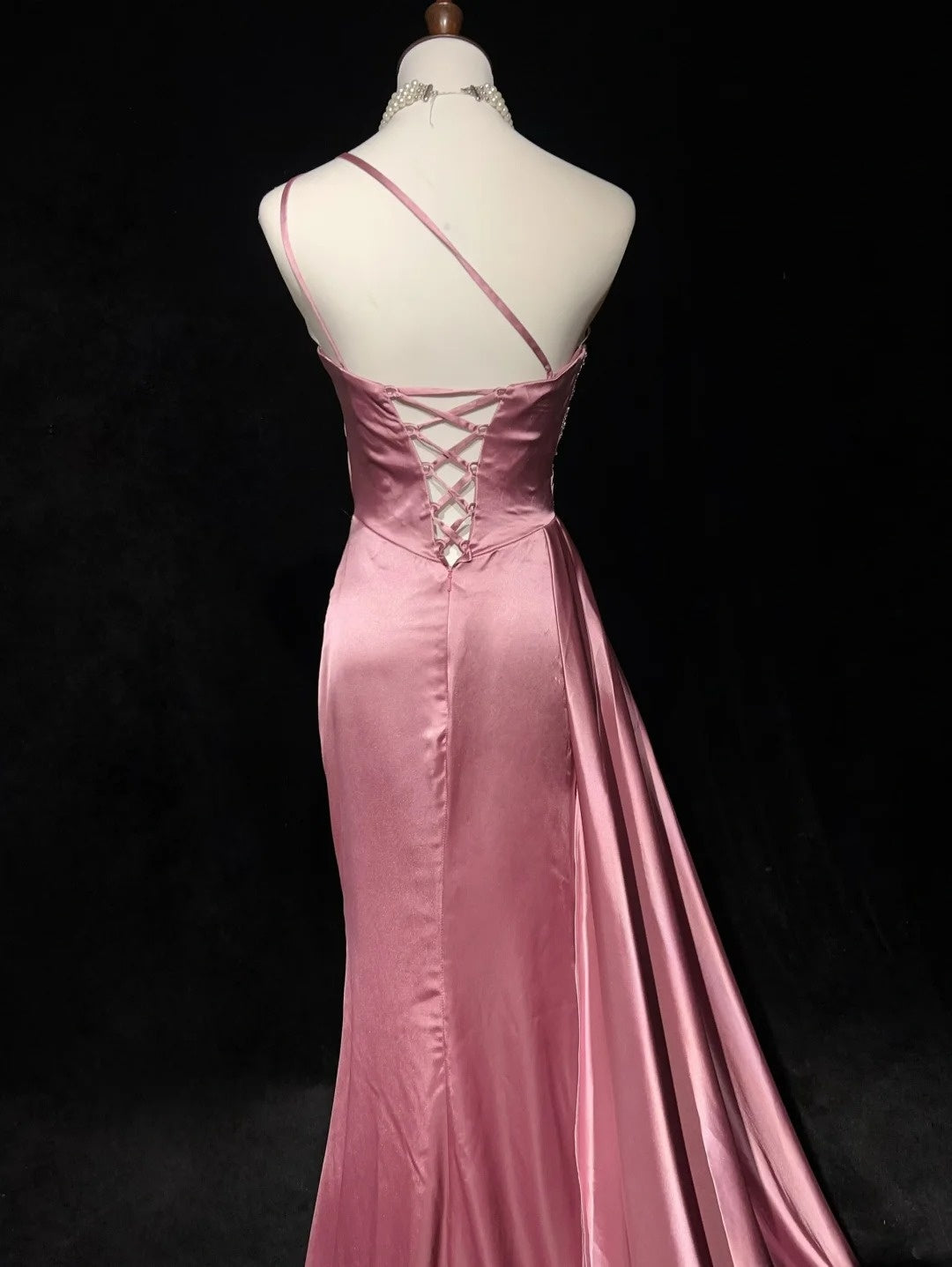 Robes de bal vintage, inspiration sirène, asymétrique, satin avec perles, fente, robe de soirée longue années 80 N2735