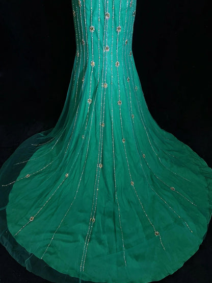 Élégante Robe de Bal Sirène Col en V Vert Tulle Dos Nu avec Perles Robe de Soirée N2872