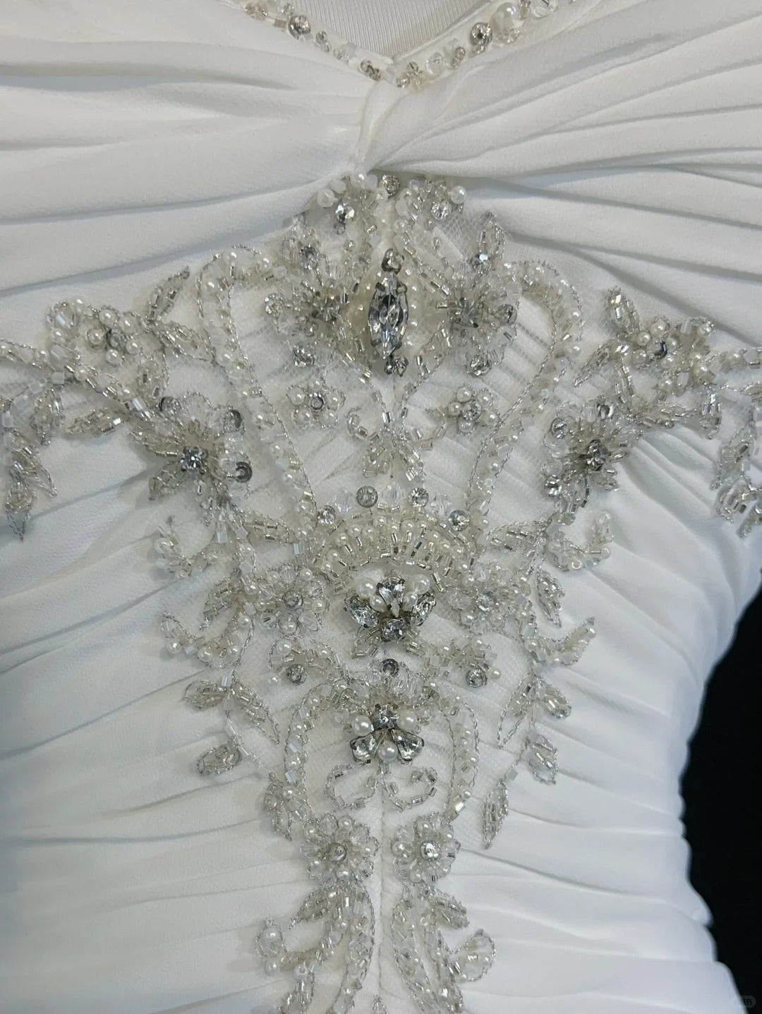 Zeitlose Brautkleider Meerjungfrau Spaghettiträger Weiß Chiffon Mit Schal Langes Brautkleid N3063
