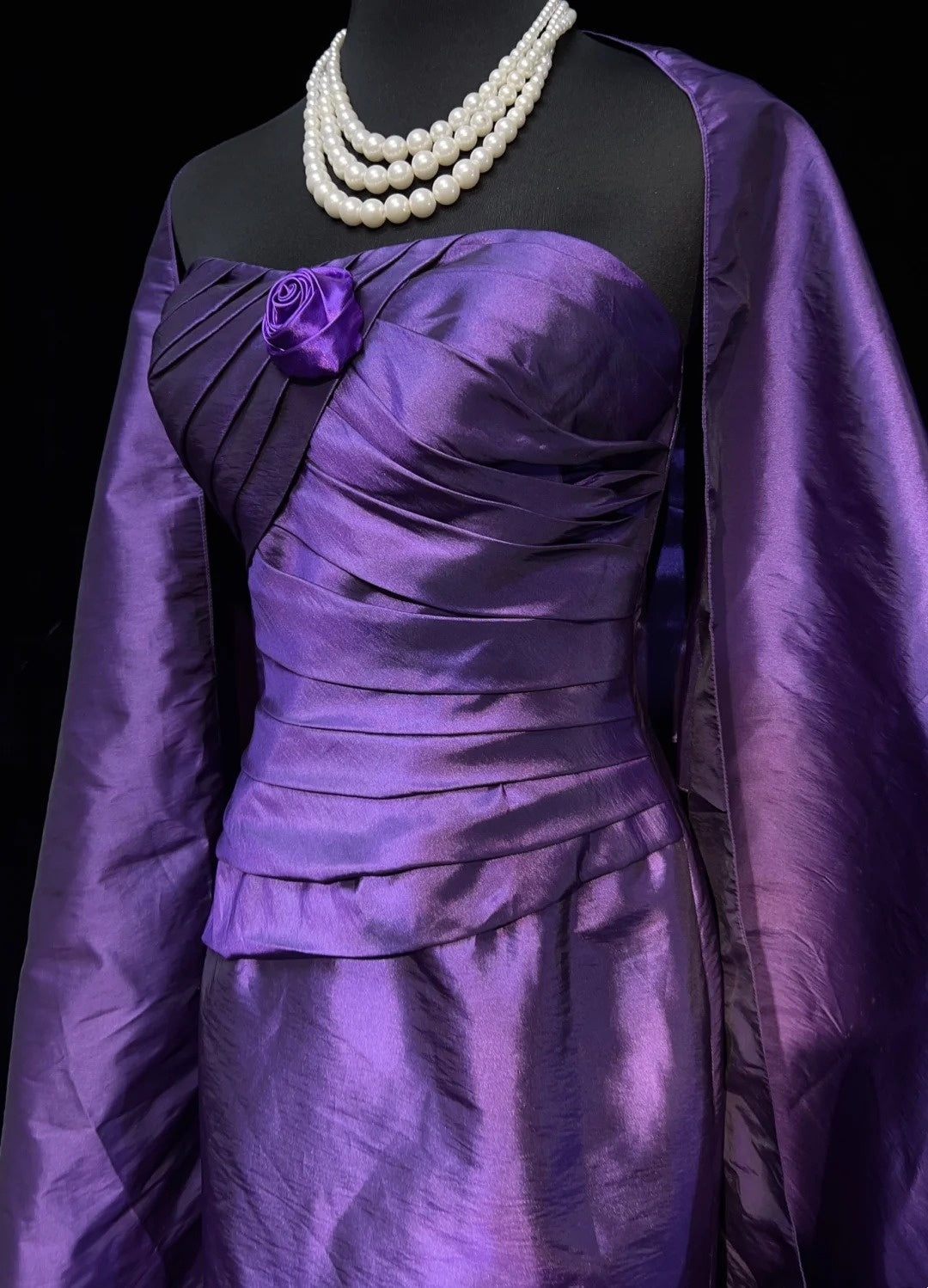 Robes de bal intemporelles sirène col cœur couleur raisin avec fleurs longues tenues de soirée N3295