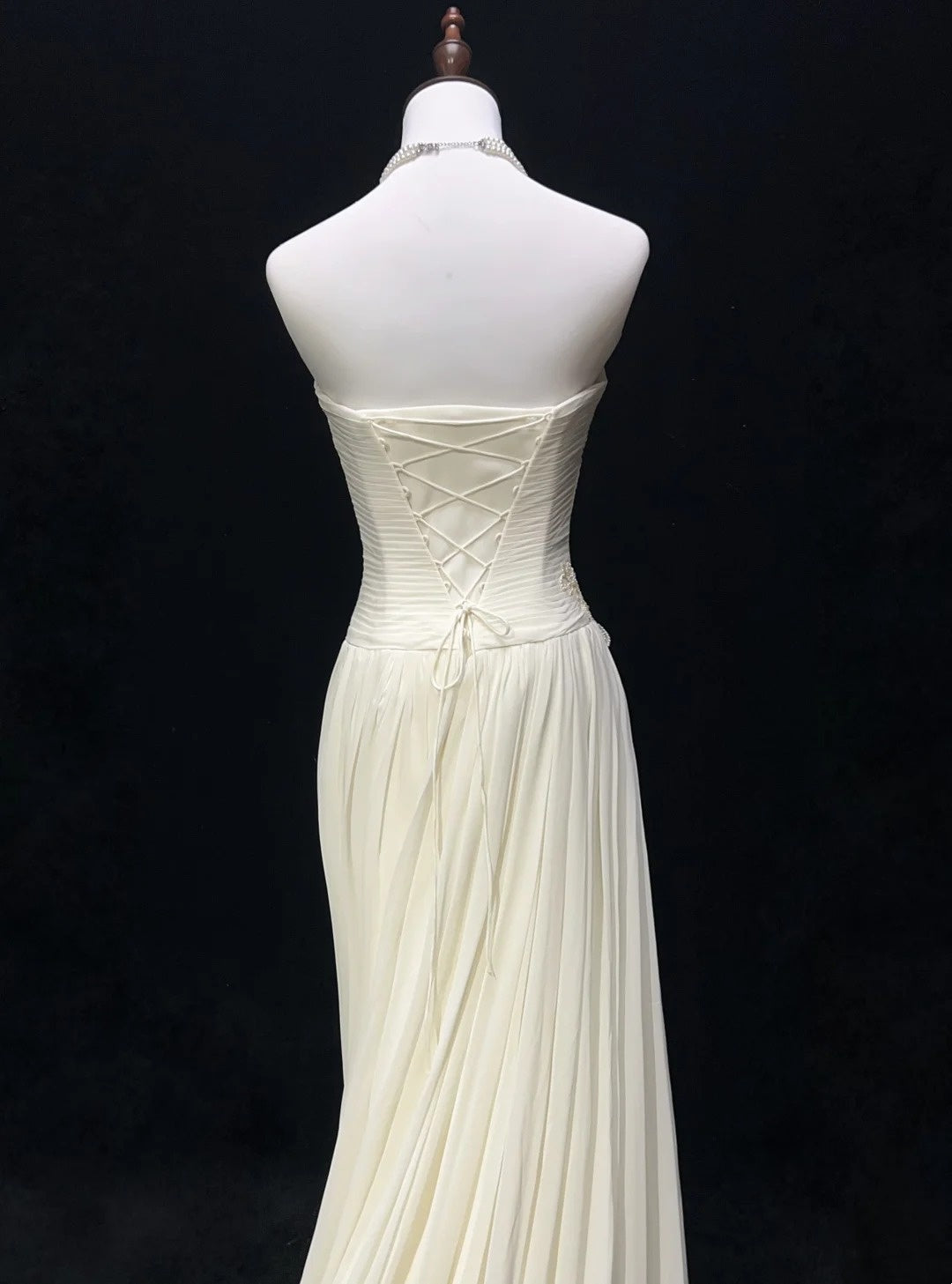 Zeitlose Hochzeitskleider, A-Linie, trägerlos, weißer Chiffon mit applizierter langer Brautrobe N3013