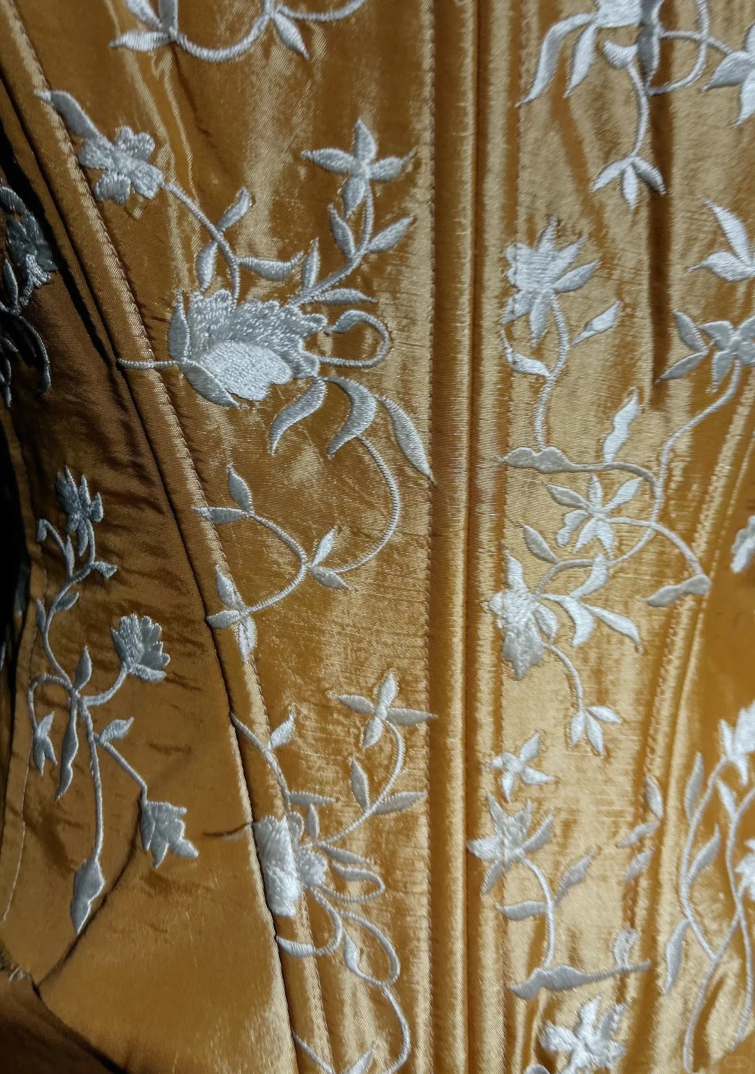 Charmantes robes de bal trapèze à fines bretelles dorées, robes de soirée longues N3900