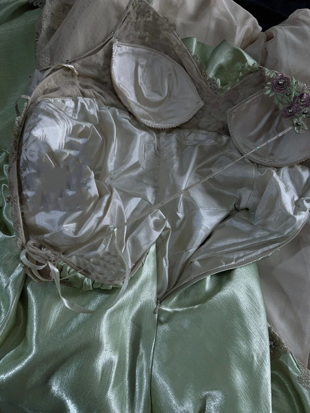 Robes de bal élégantes Inspo Sirène Bretelles Spaghetti Satin Vert Sauge Avec Dentelle Perles Pour Femmes Robe Formelle N3230