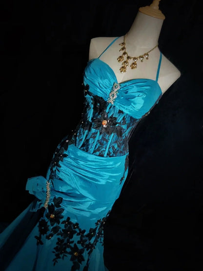 Vintage-Abschlussballkleider-Inspiration Meerjungfrau Neckholder Blau Schwarz Spitze 80er Jahre mit Rüschenapplikationen formale Kleider N3362