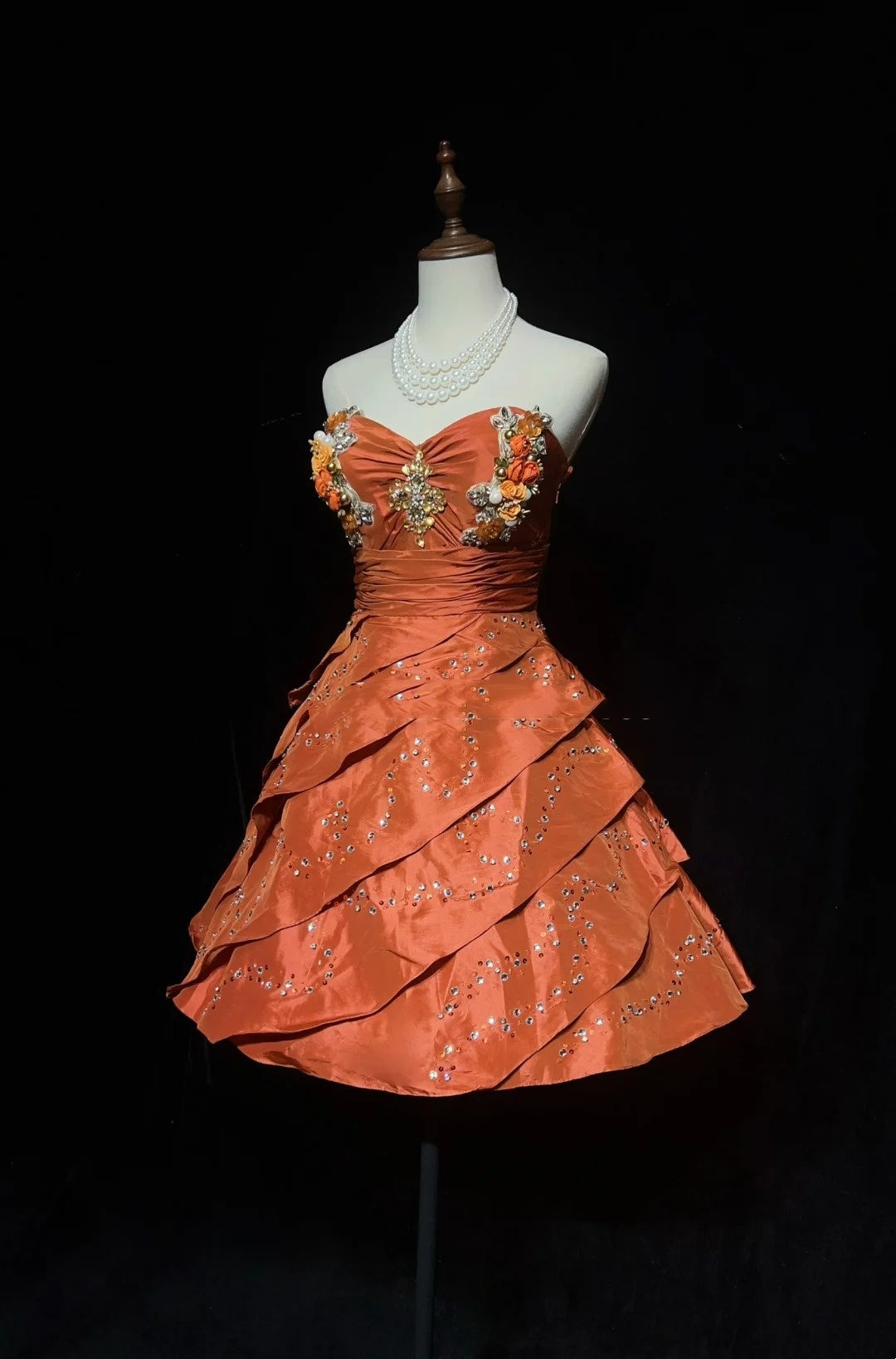 Robe de soirée bustier en taffetas orange pour la remise des diplômes ou le bal de promo, longueur courte, modèle N2891