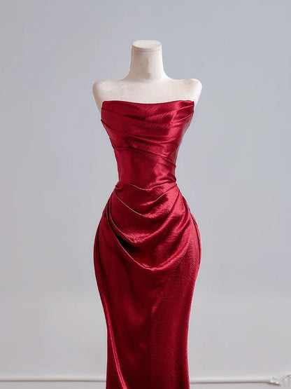 Robe de bal longue rouge satinée, bustier, style sirène romantique, idéale pour un 18e anniversaire (N392)
