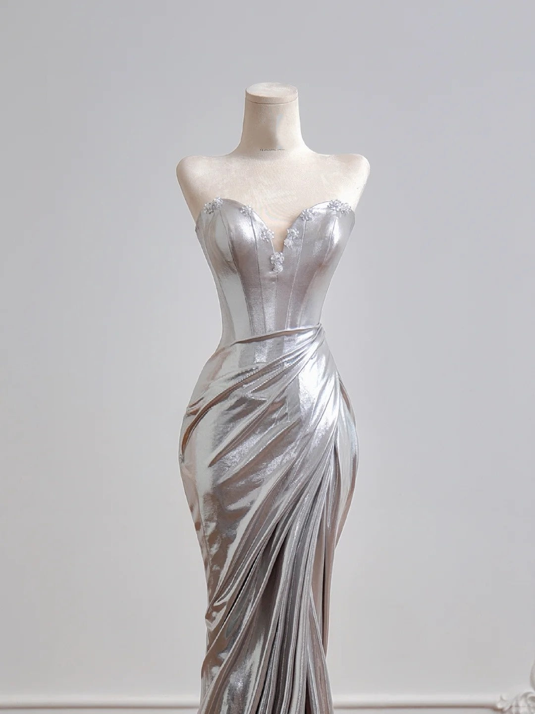 Robe de bal sirène brillante à sequins argentés en forme de cœur, longue robe de soirée formelle avec fente haute, robe de fête N345