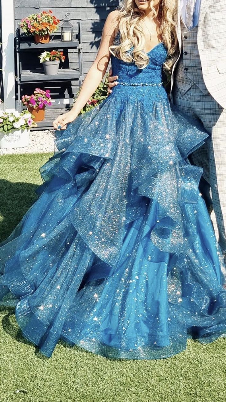 Robe de bal bleue à col en V, en tulle orné d'appliques et de sequins, longue robe de soirée à fines bretelles, robe d'anniversaire AB927