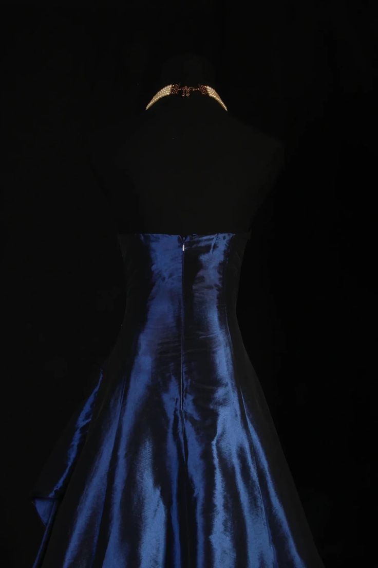 Atemberaubendes marineblaues, trägerloses, perlenbesetztes langes Ballkleid, formelles Abendkleid AB318